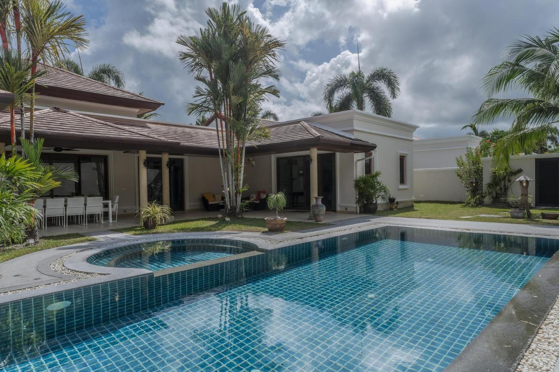 Villa Luxury 3br Villa, Private Pool, Gym & Jacuzzi