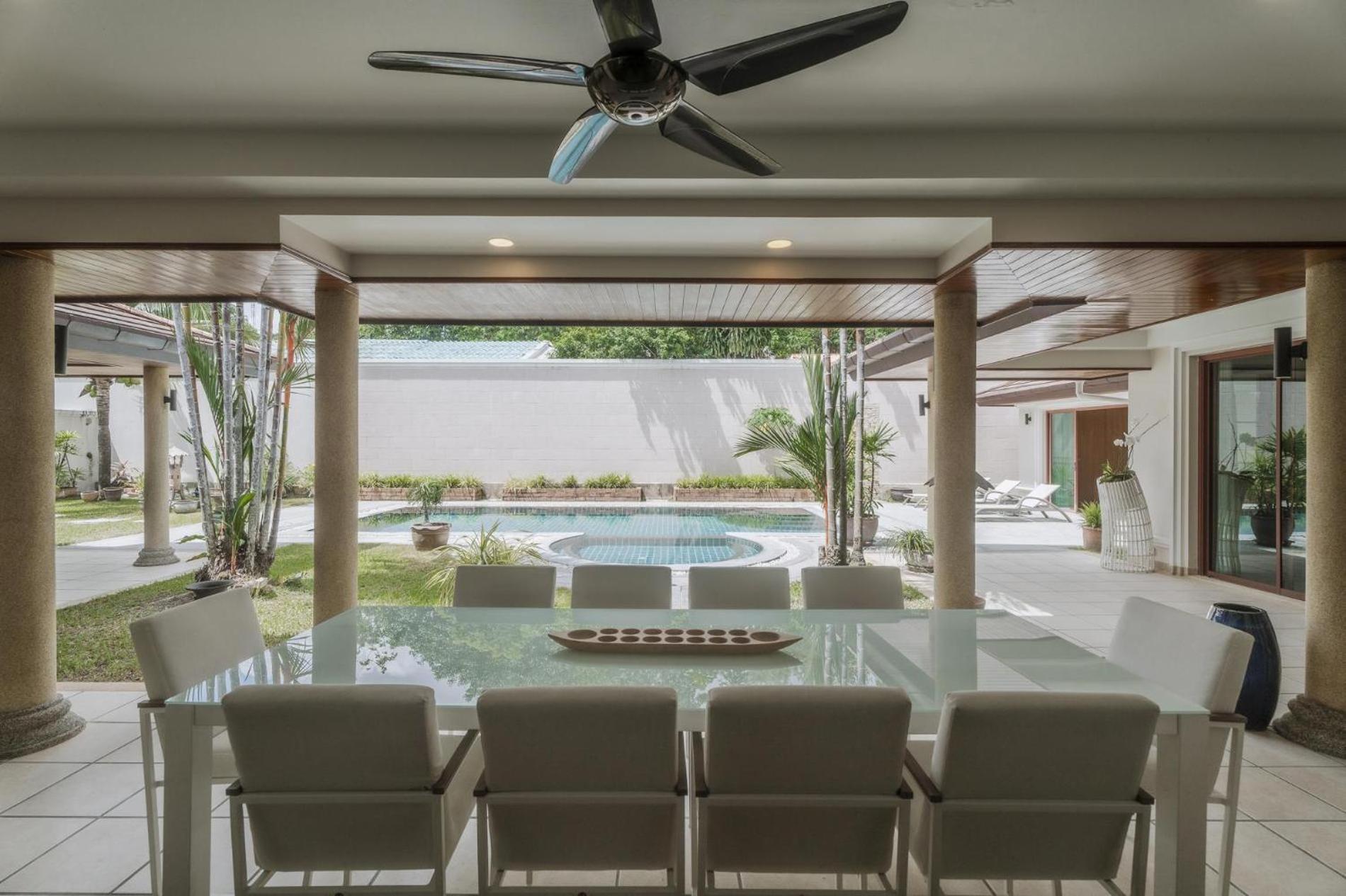 Luxury 3br Villa, Private Pool, Gym & Jacuzzi Phuket